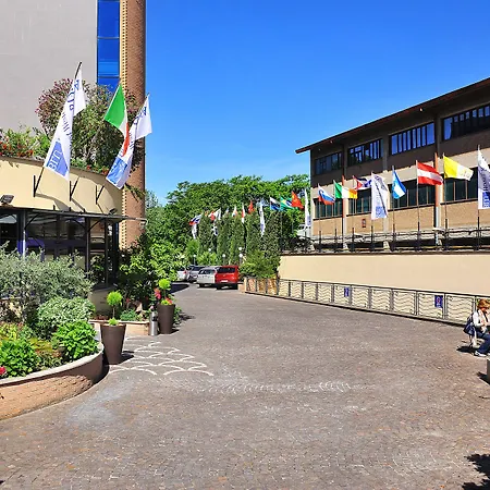 Western Blu 4* Róma