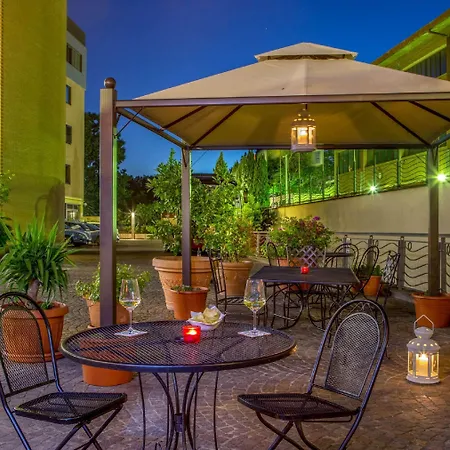 Western Blu Hotel 4*
